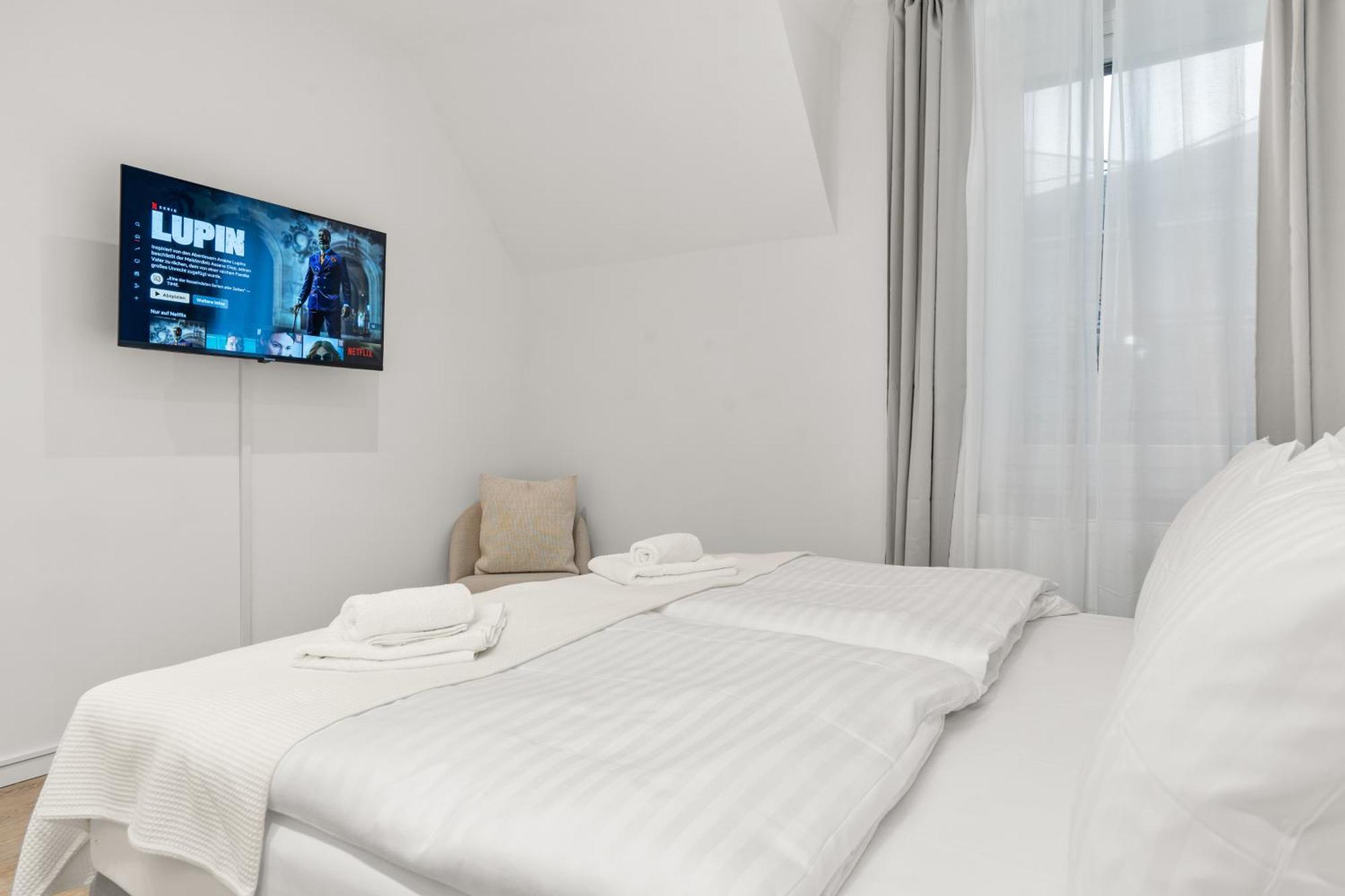Shiny Homes - Elegant City Apartments Bielefeld Exterior photo